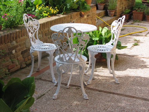 Arredo giardino usato - Accessori per esterno - Arredo per il giardino  secondamano