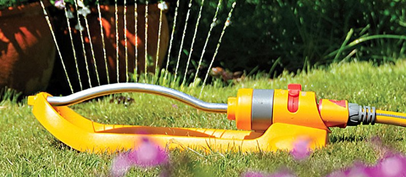 attrezzi da giardino usati