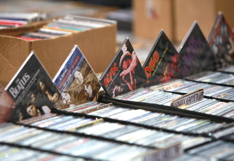 Vendere libri usati cd dvd e vinili