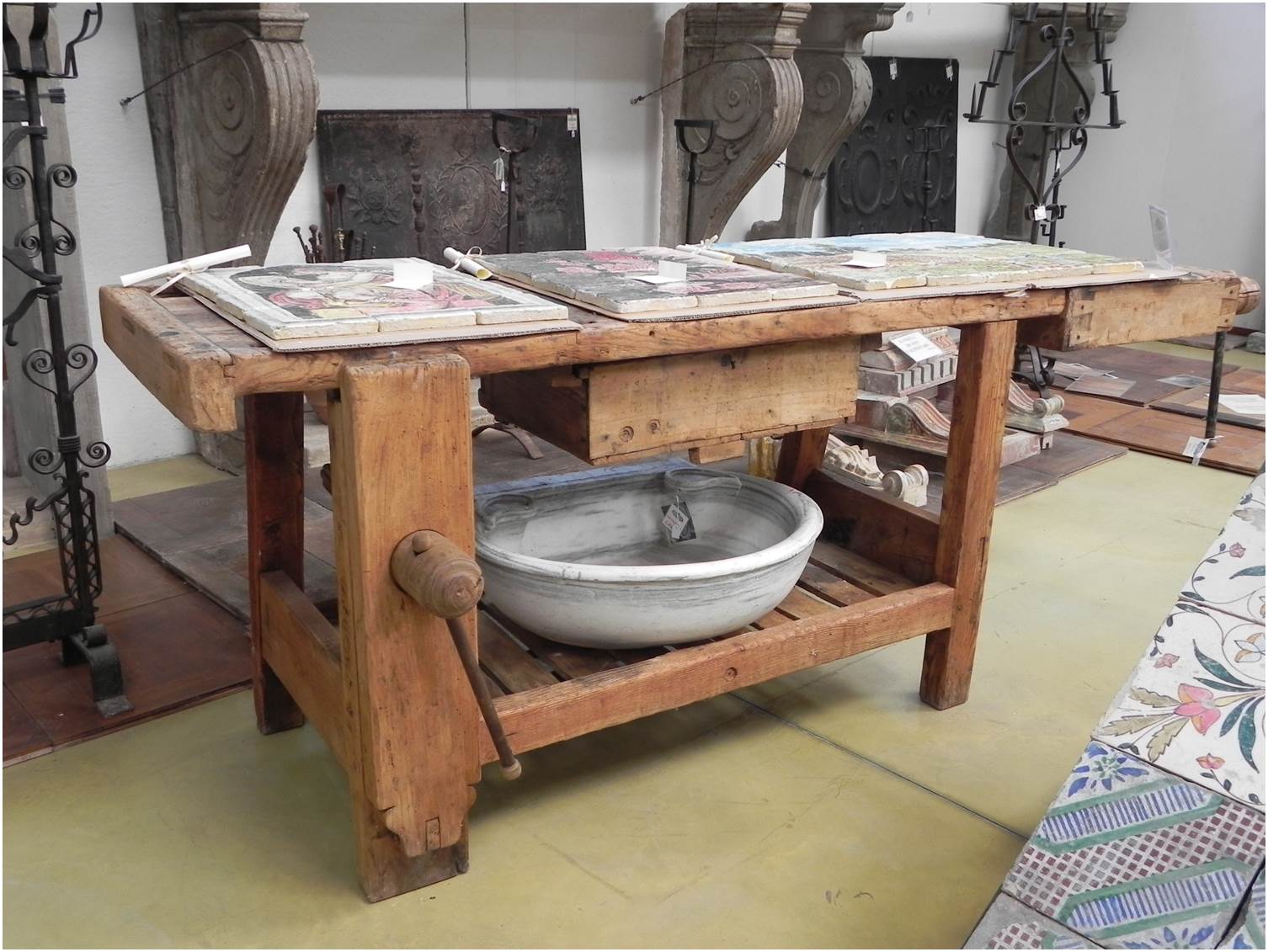 tavolo da lavoro antico Bologna