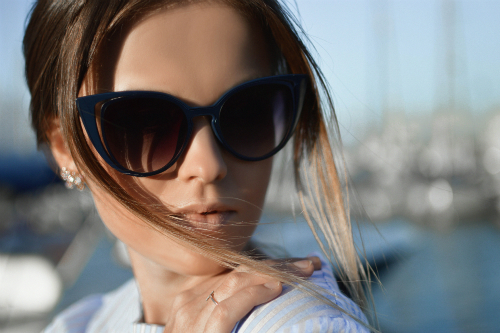 Occhiali da sole firmati: vendi gli accessori estivi - Mercatopoli